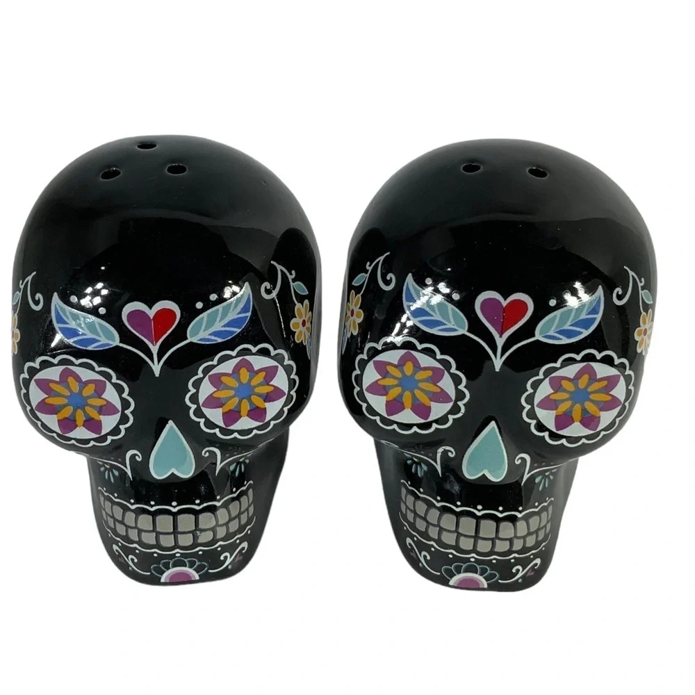 Bee Happy Market Boutique sugar skull